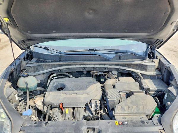 2017 KIA SPORTAGE EX — Engine bay