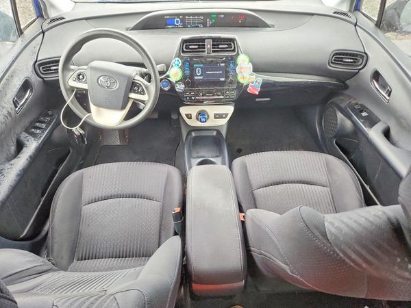 2018 TOYOTA PRIUS