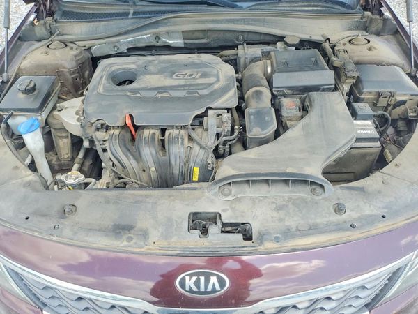 2019 KIA OPTIMA — Engine bay