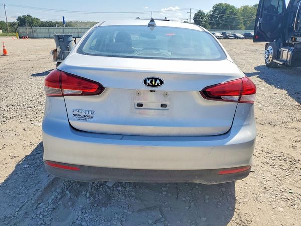 2018 KIA FORTE