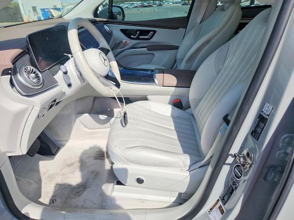 2023 MERCEDES-BENZ EQS SUV