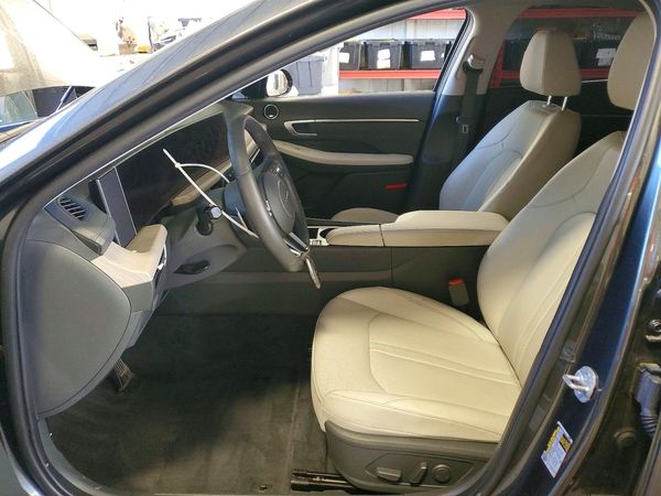 2025 HYUNDAI SONATA Limited — DENT