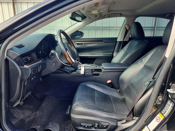 2015 LEXUS ES
