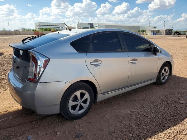 2014 TOYOTA PRIUS