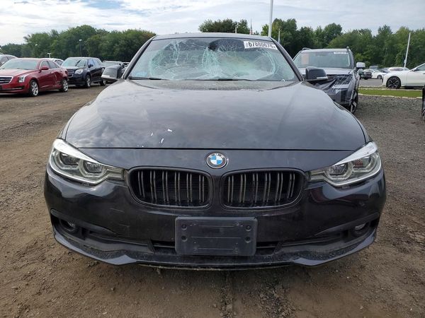 2018 BMW 320