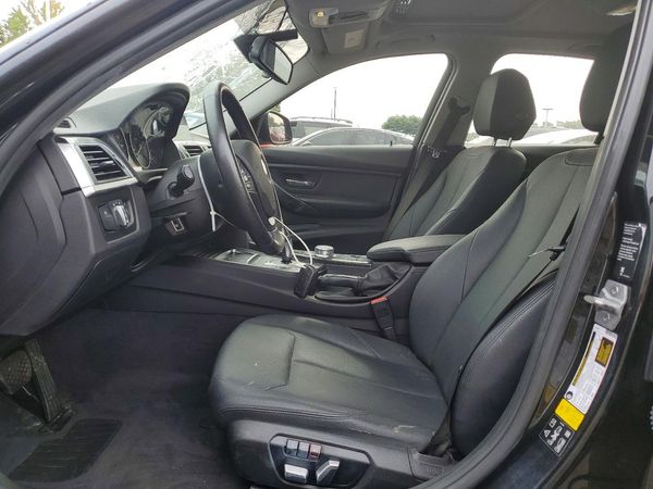 2018 BMW 320