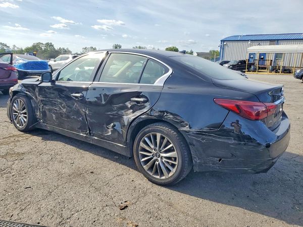 2018 INFINITI Q50
