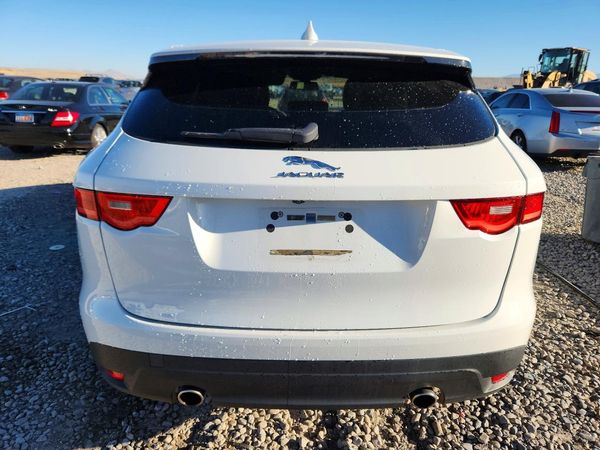 2017 JAGUAR F-PACE Base