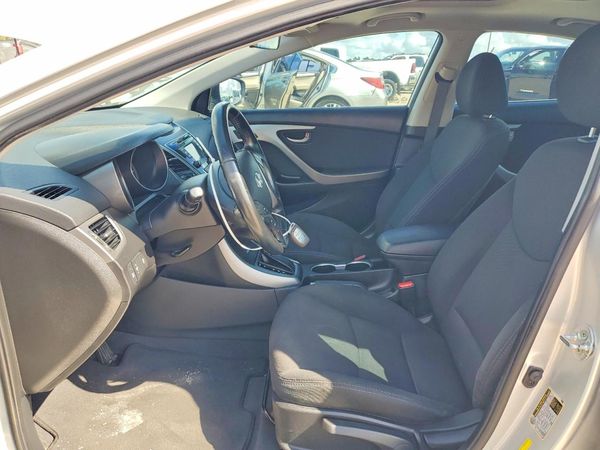 2016 HYUNDAI ELANTRA