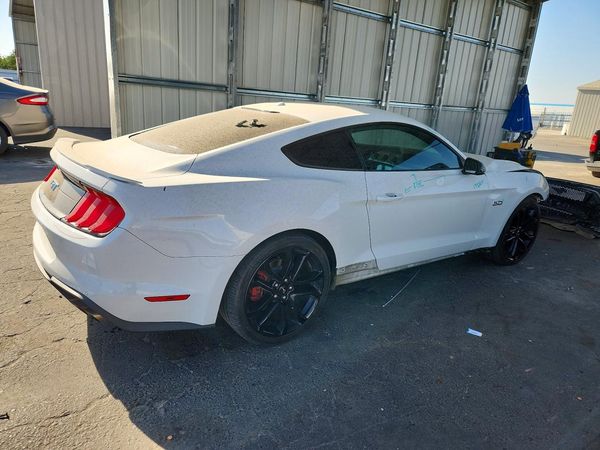 2020 FORD MUSTANG