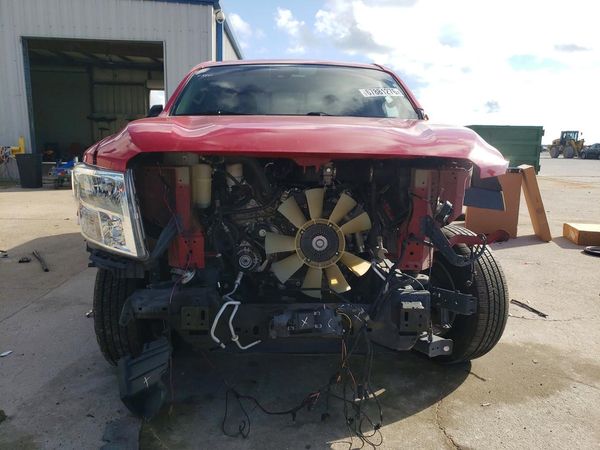 2023 NISSAN TITAN
