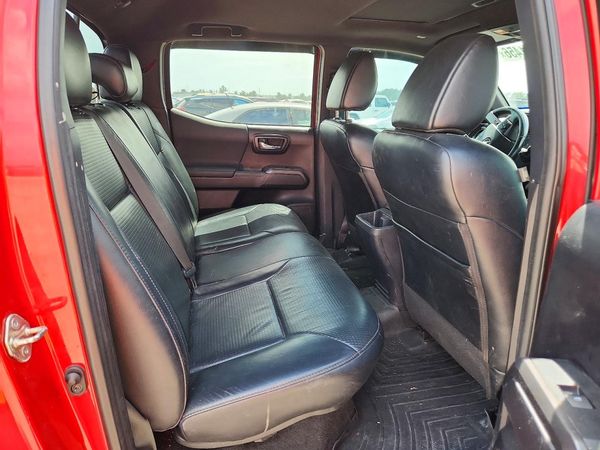 2019 TOYOTA TACOMA