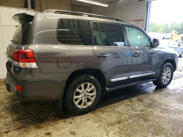 2016 TOYOTA LAND CRUISER VX-R