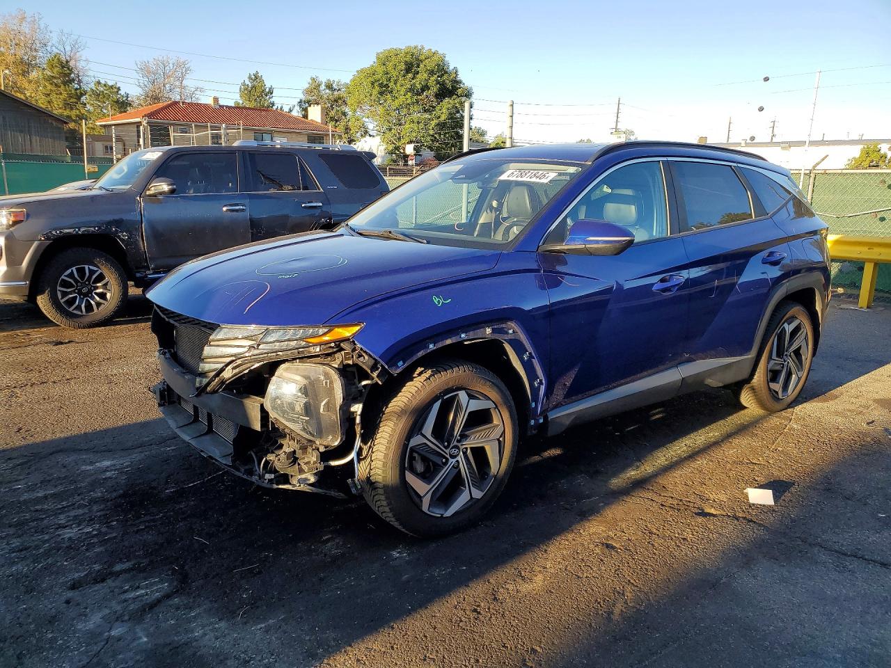 2022 HYUNDAI TUCSON SEL Premium Pkg — Front 3/4