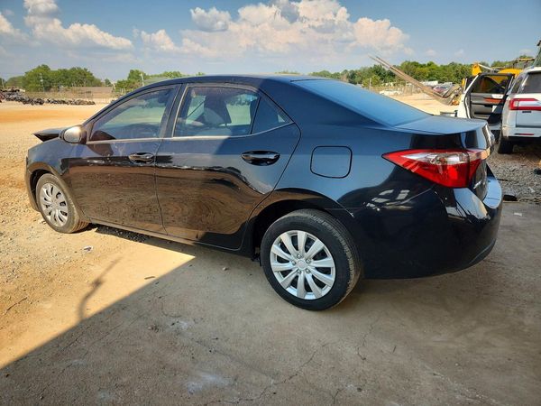 2017 TOYOTA COROLLA