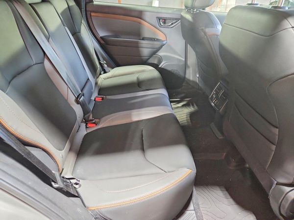 2025 SUBARU FORESTER