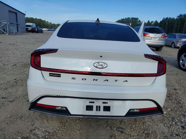 2022 HYUNDAI SONATA