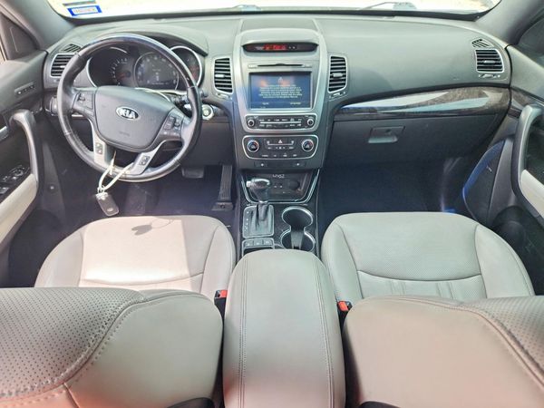 2014 KIA SORENTO SX