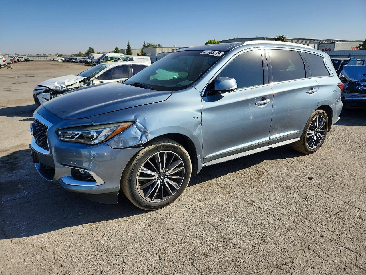 2016 INFINITI QX60 — Front 3/4