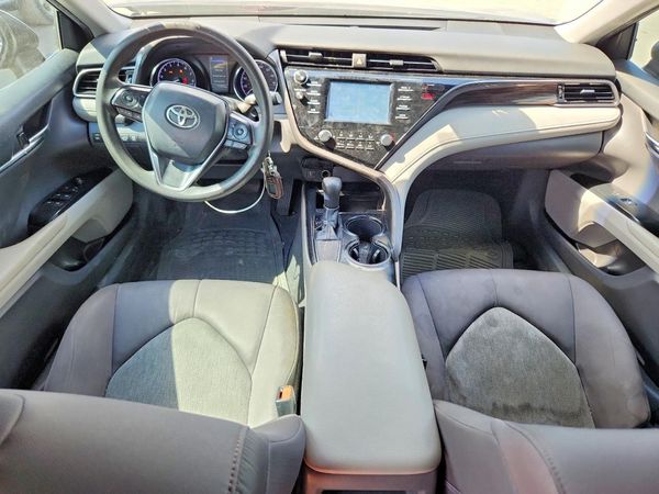 2019 TOYOTA CAMRY