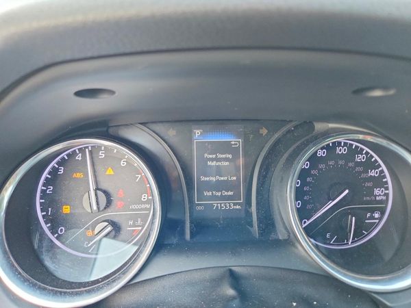 2019 TOYOTA CAMRY