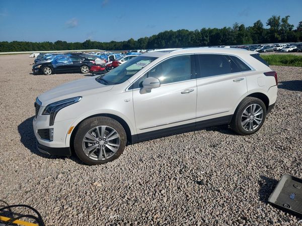 2026 CADILLAC XT5 Premium Luxury — Front 3/4