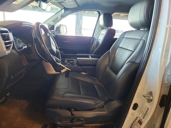 2022 TOYOTA TUNDRA Limited — DENT