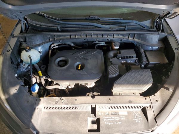 2018 HYUNDAI TUCSON — Engine bay