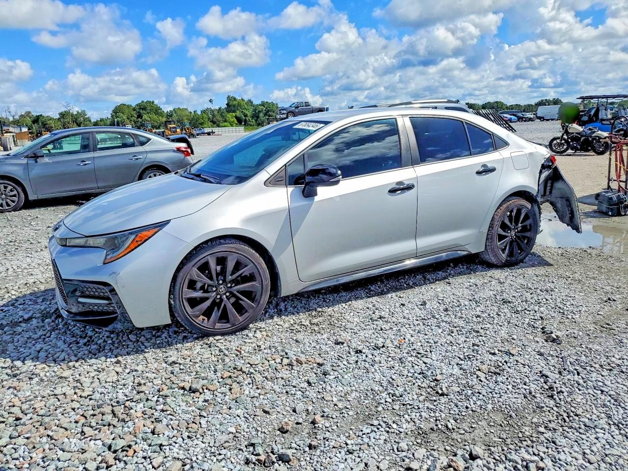 2022 TOYOTA COROLLA