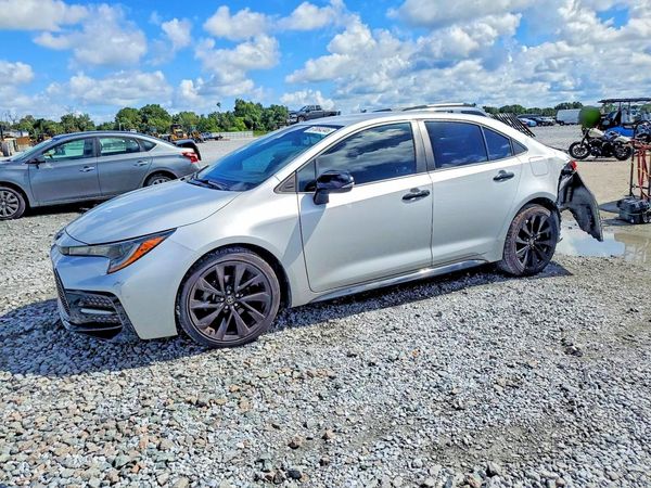 2022 TOYOTA COROLLA