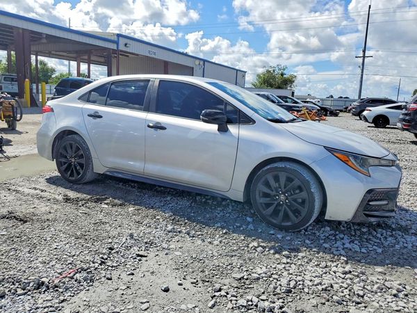2022 TOYOTA COROLLA