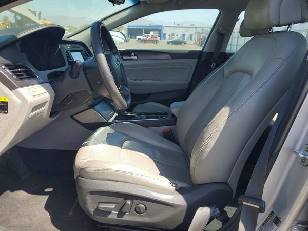 2017 HYUNDAI SONATA — DENT