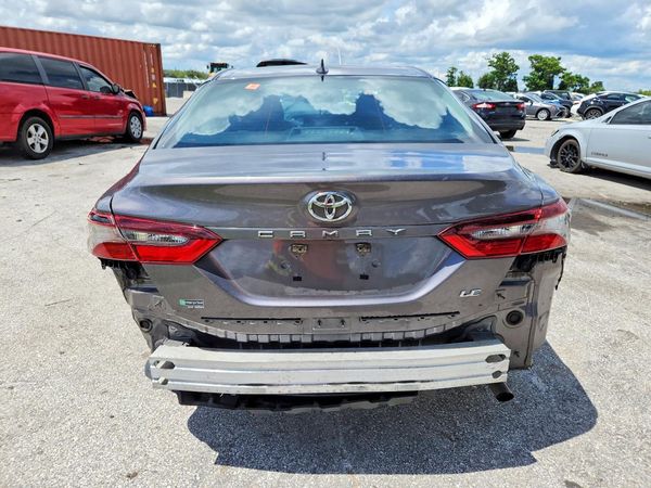 2022 TOYOTA CAMRY LE — DIRR