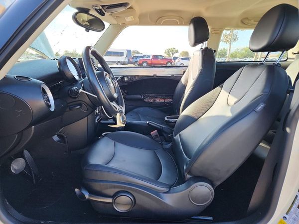 2012 MINI COOPER