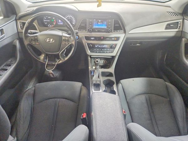 2017 HYUNDAI SONATA SE, Eco