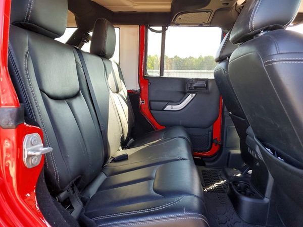 2017 JEEP WRANGLER Unlimited Sahara — PSRS