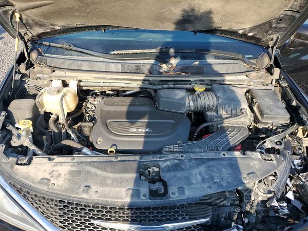 2017 CHRYSLER PACIFICA