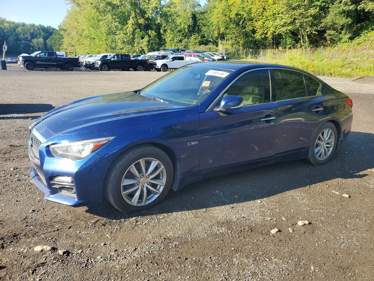 2016 INFINITI Q50