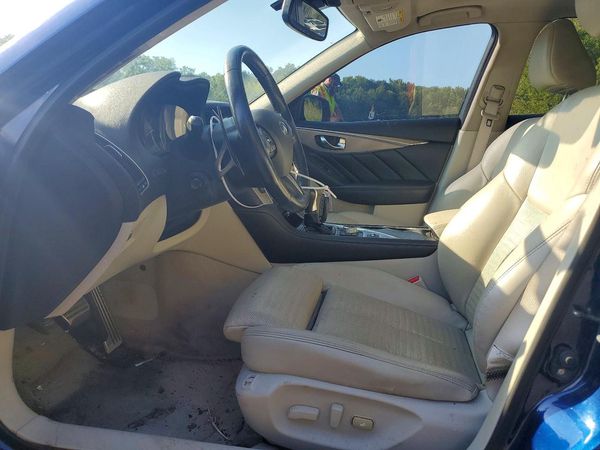 2016 INFINITI Q50
