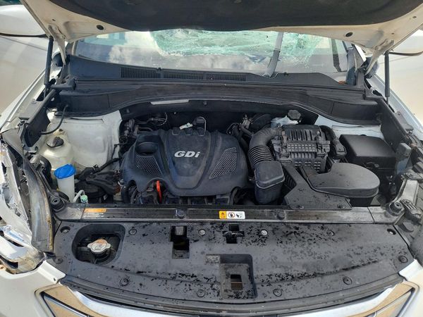 2015 HYUNDAI SANTA FE GL