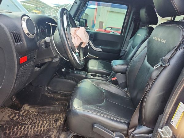 2016 JEEP WRANGLER Rubicon — DENT