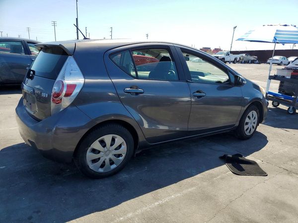 2014 TOYOTA PRIUS