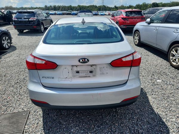 2016 KIA FORTE GL (Middle-Low Grade)