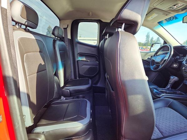 2015 CHEVROLET COLORADO LT
