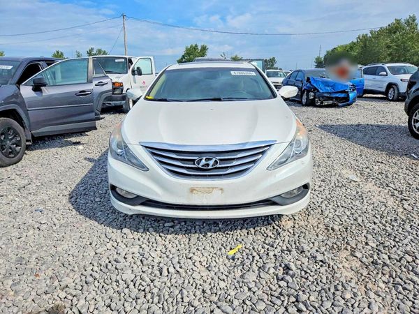2014 HYUNDAI SONATA