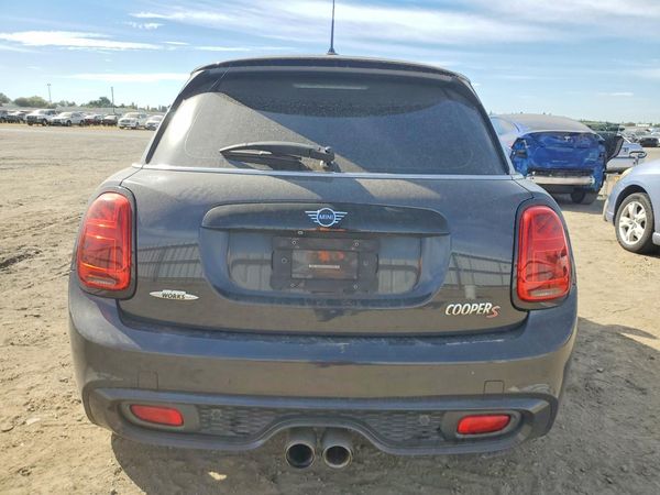 2019 MINI COOPER