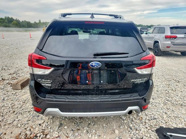 2022 SUBARU FORESTER Touring