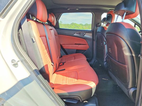 2024 KIA SPORTAGE