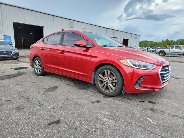 2018 HYUNDAI ELANTRA — Passenger 3/4