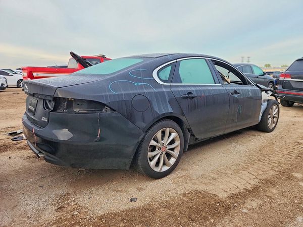 2020 JAGUAR XF